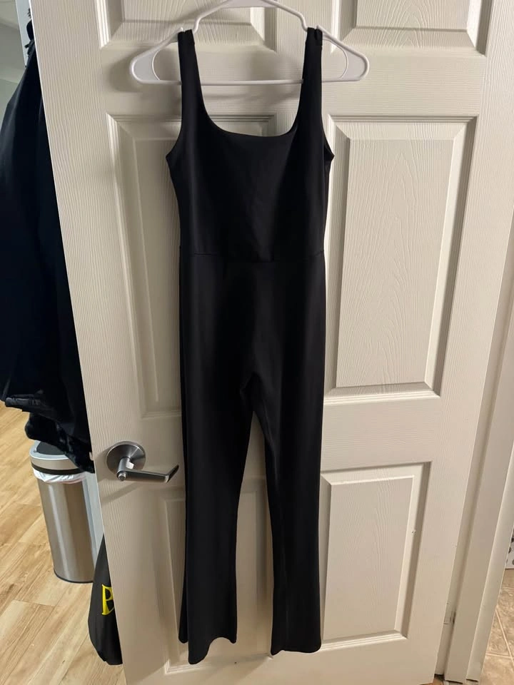 Black flare leg jumpsuit - photo 3