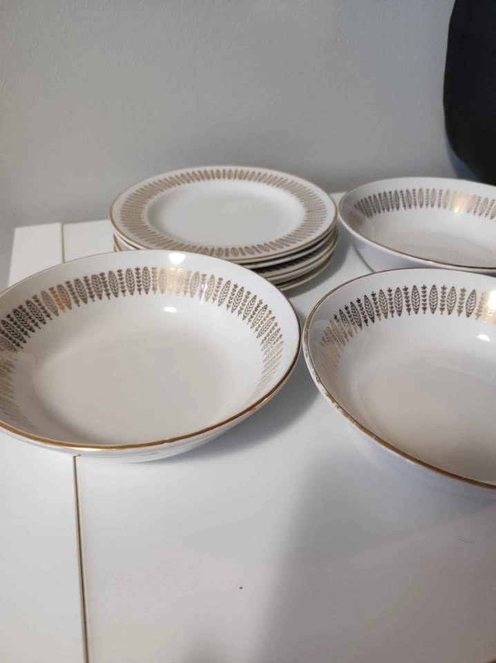 Vintage 22k gold plated plates - photo 3