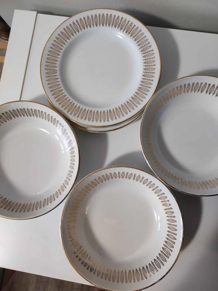 Vintage 22k gold plated plates - photo 4