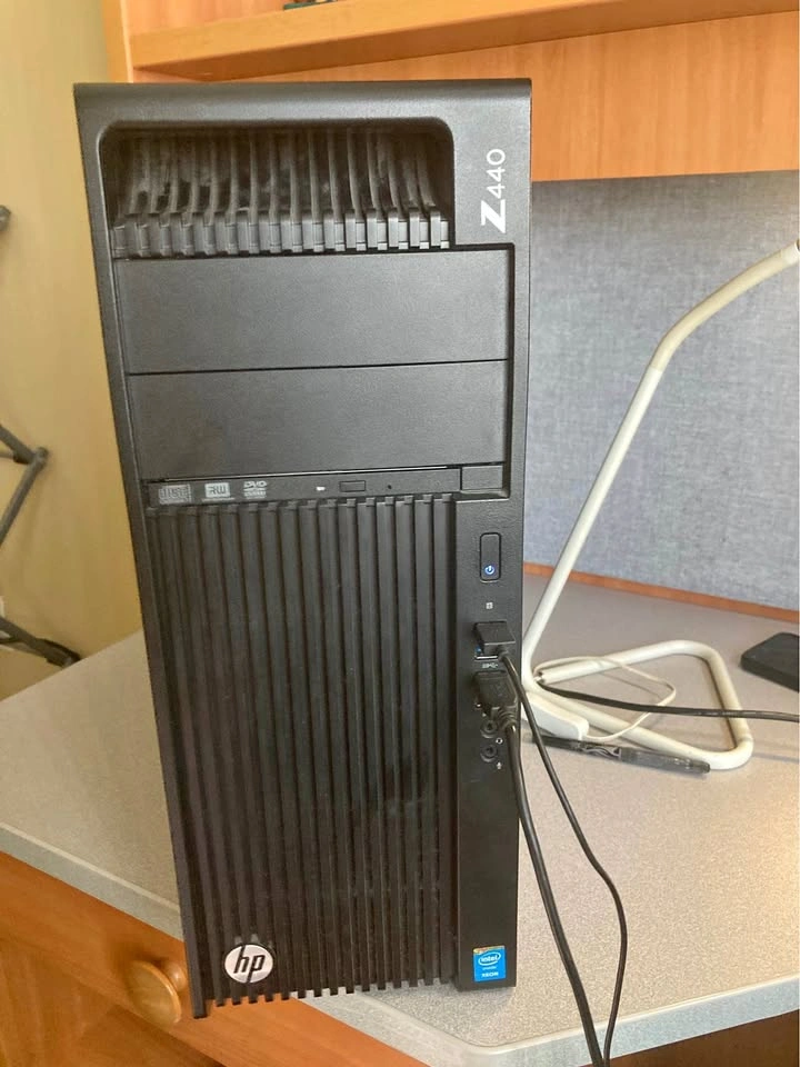 Hp z440