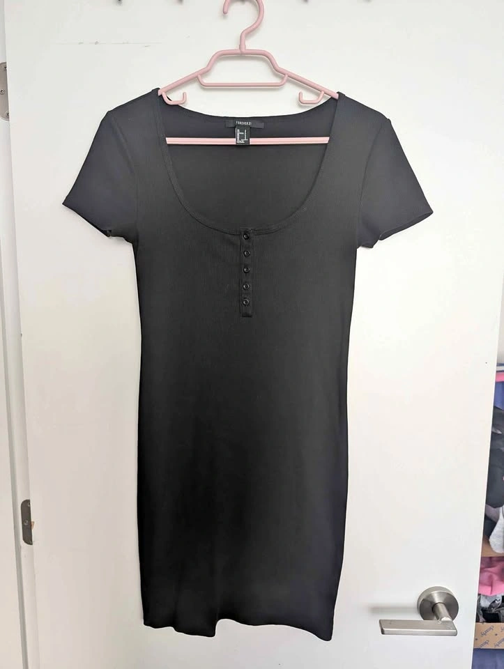 Black Ribbed Henley Dress Size Small