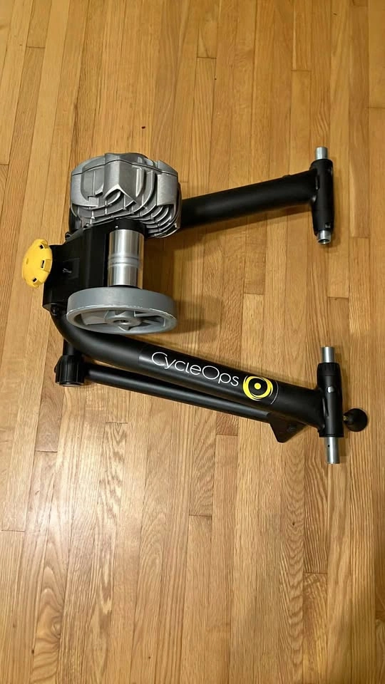 CycleOps Fluid2 Indoor Bike Trainer