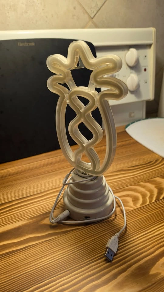 Fun LED Neon Pineapple Desk Lamp / Nightlight - photo 4