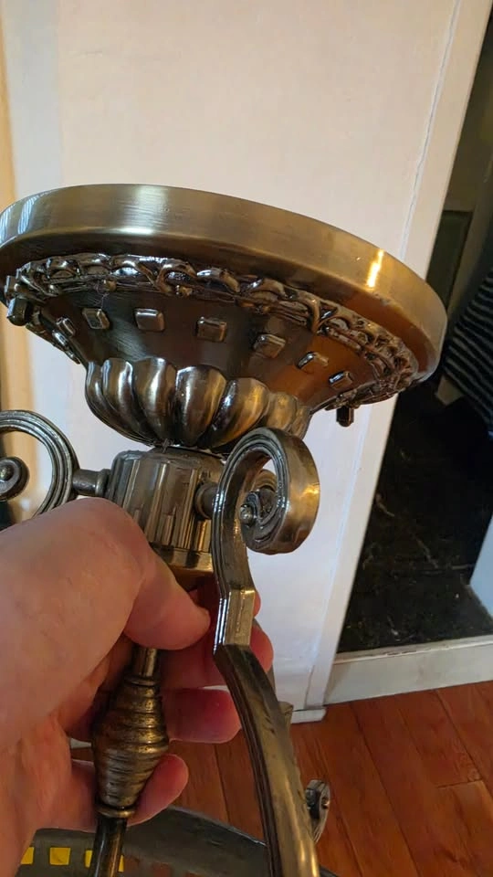 Vintage-Style Antique Brass Flush Mount Ceiling Light - photo 4