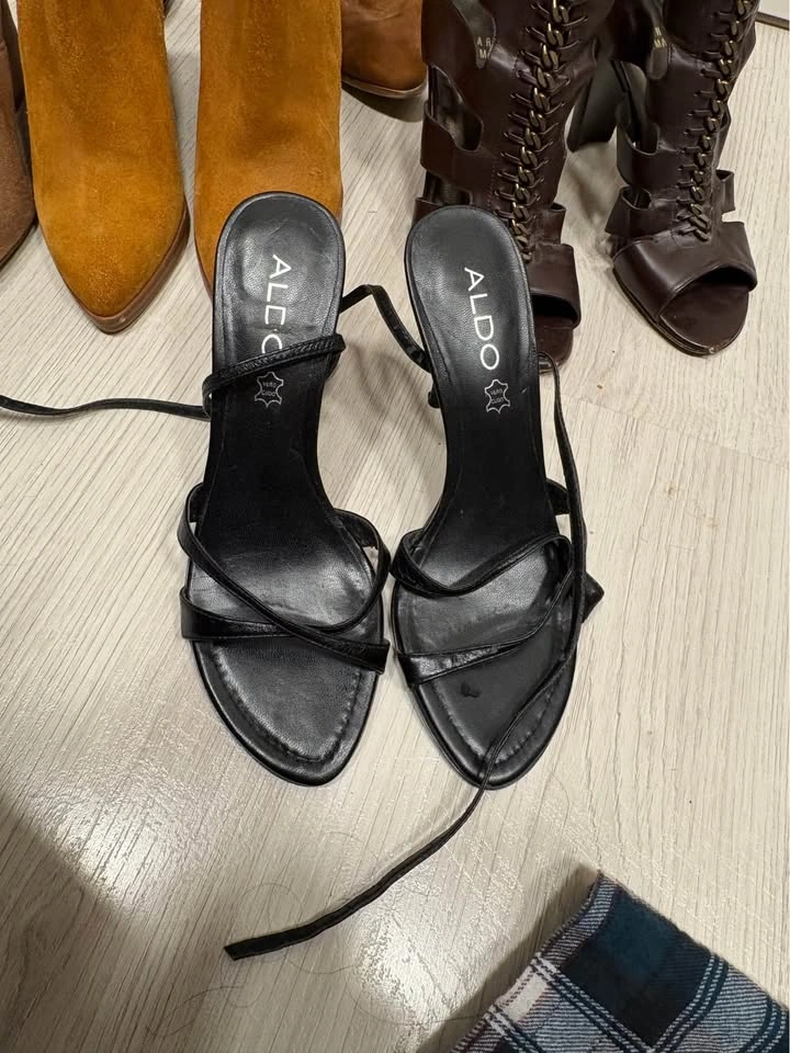 Shoe lot size 5 - photo 5