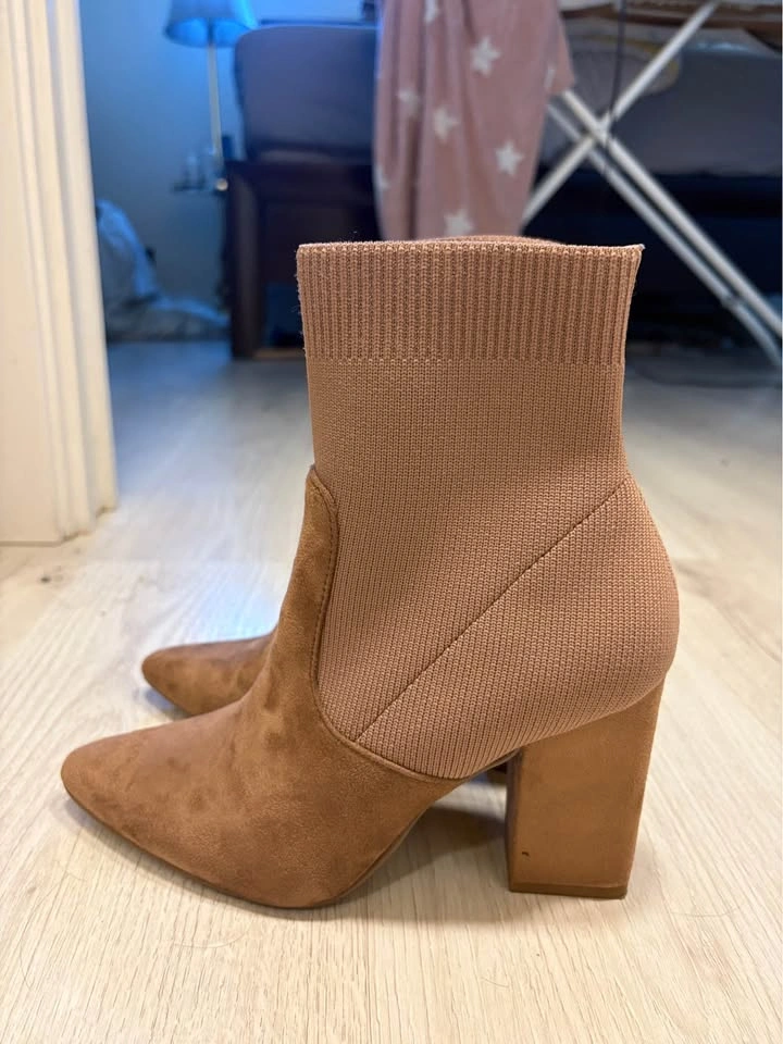 Steve Madden sock boots sz 5 - photo 5