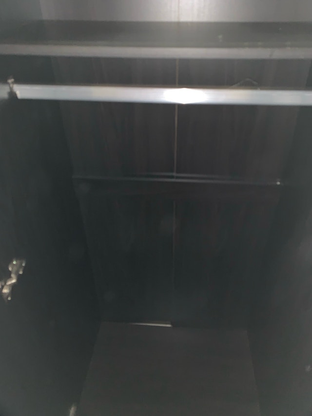 Wardrobe - photo 3