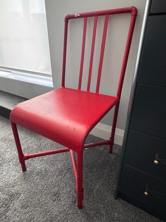 industrial metal red chair - photo 2