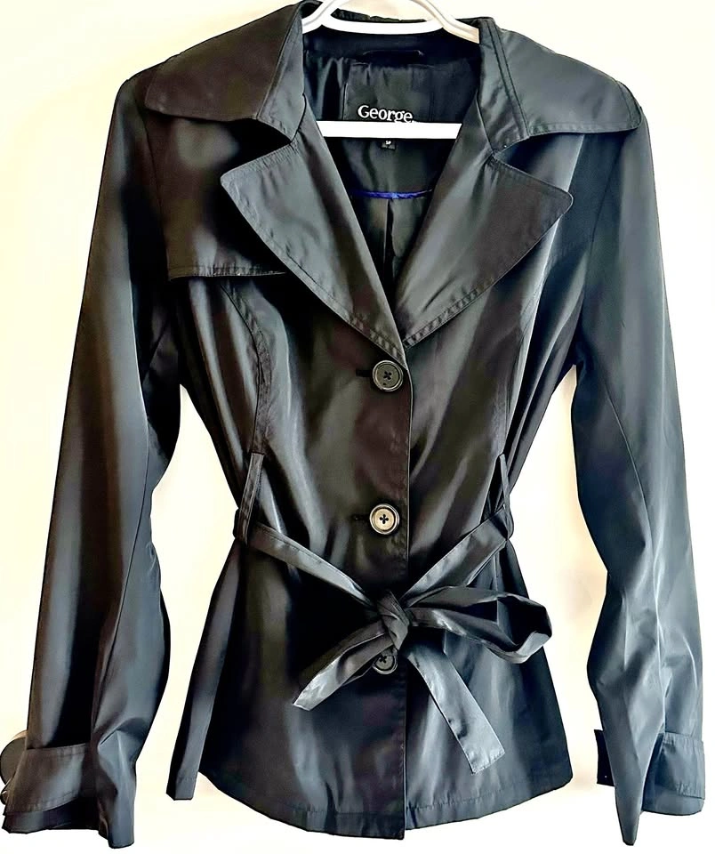 End of summer George women Mac jacket