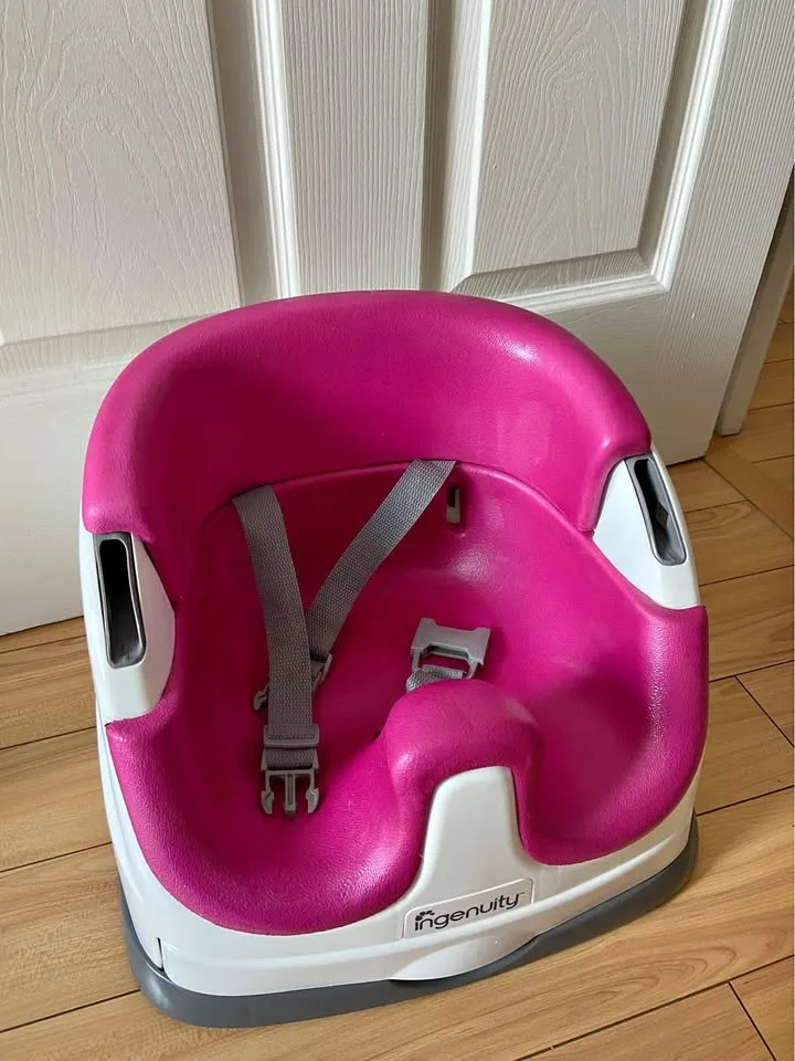 Baby Base 2-in-1 Booster Seat thumbnail