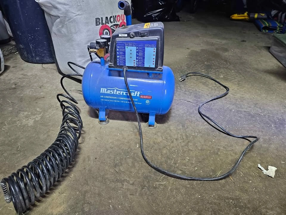 3 gallon Air compressor