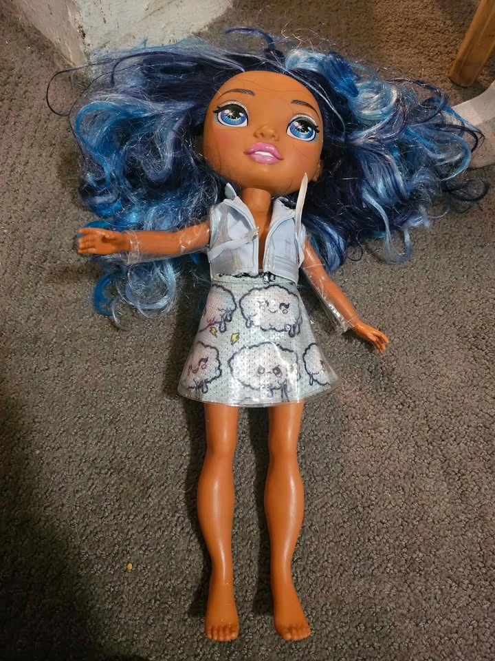 Blue hair Doll