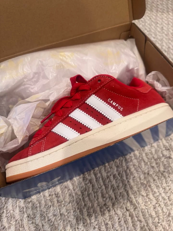 Brand New Boys Adidas Red Gym Shoes Size 5.5 - photo 4
