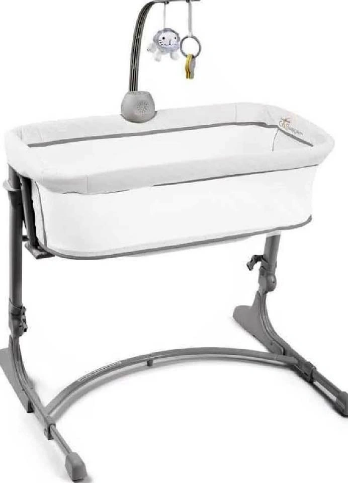 New in Box Arm's Reach Versatile CO-SLEEPER Bassinet