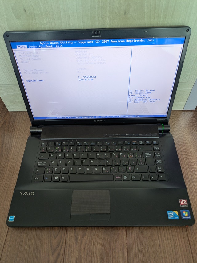 Sony Vaio laptop - no HDD - photo 2