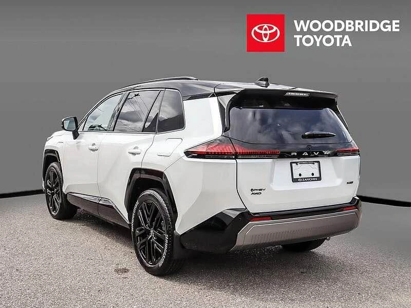 2026 Toyota plug-in hybrid xse - photo 3