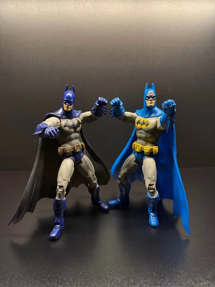 Mattel DC Universe Classics Batman Action Figures Lot - photo 2