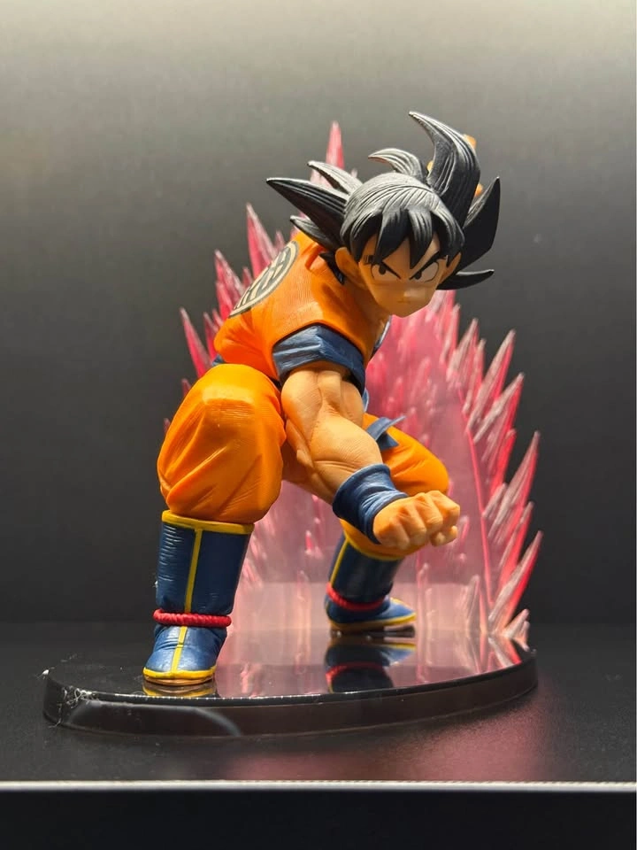 Bandai Figuarts Zero Broly & Banpresto DBZ Statues - photo 2