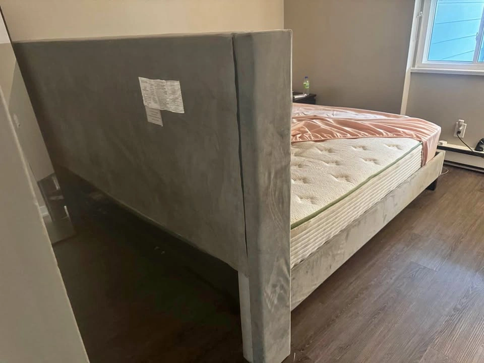 Leon king size bed - Easy to dismantle and fix