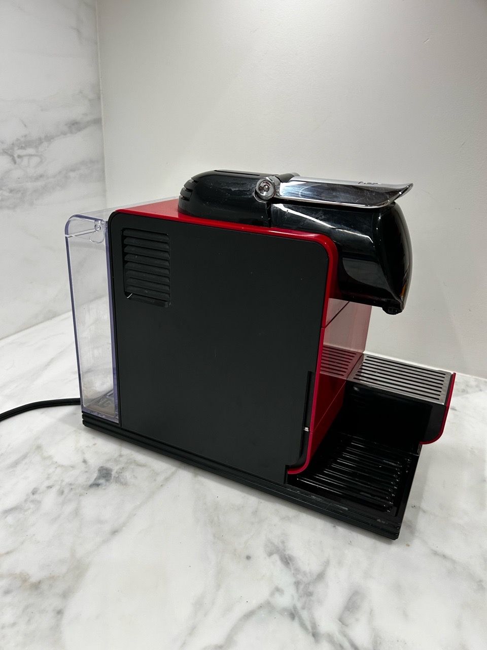 DeLonghi Nespresso EN520R Espresso Coffee Machine Red - photo 3