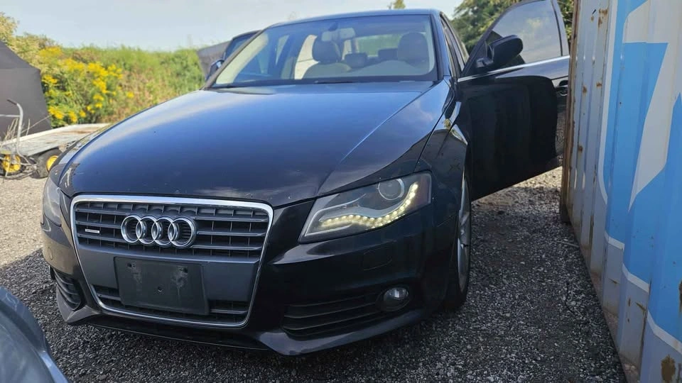 2010 Audi A4 2.0T - photo 5