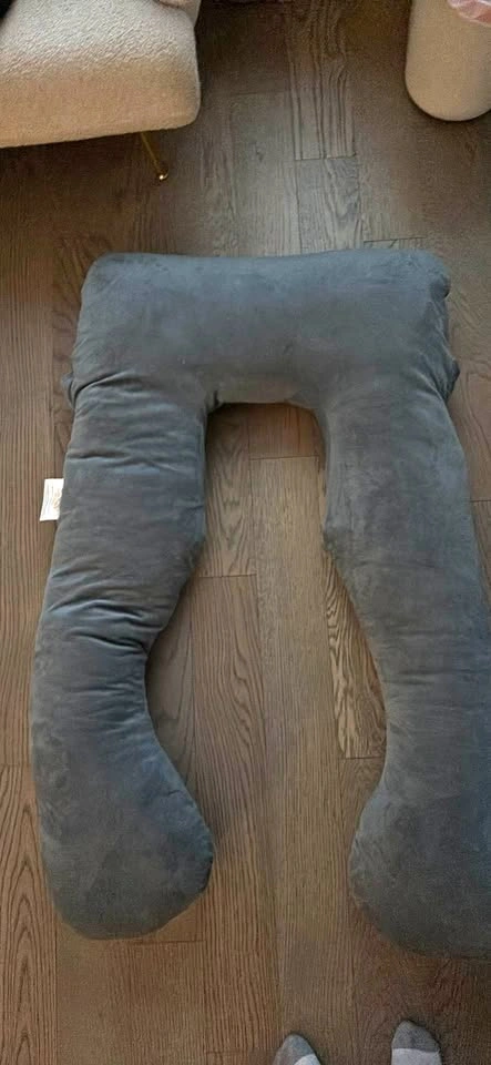 U-Shaped Pregnancy Pillow