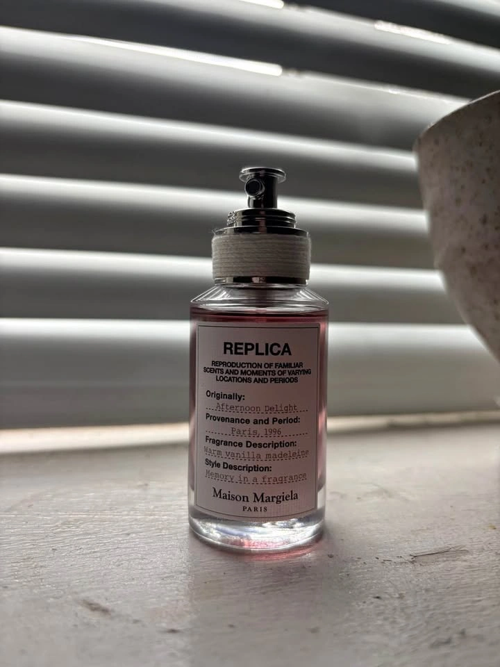 Afternoon delight replica