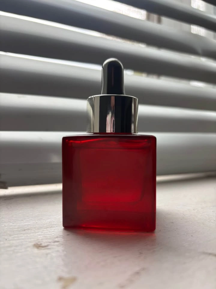 Nest Santa Barbara strawberry perfume oil - photo 2