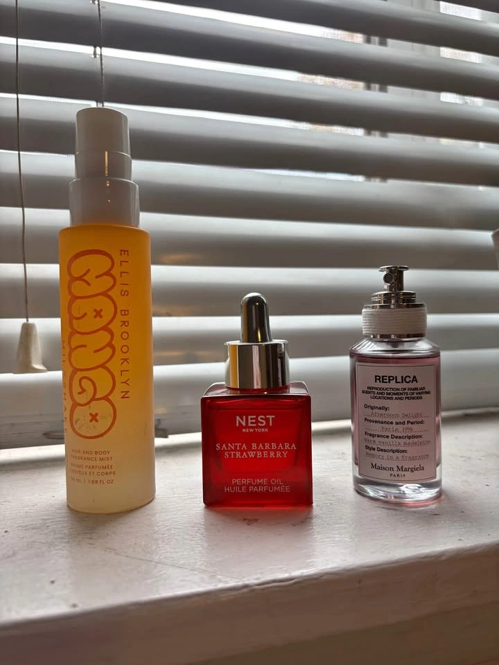 Perfume lot