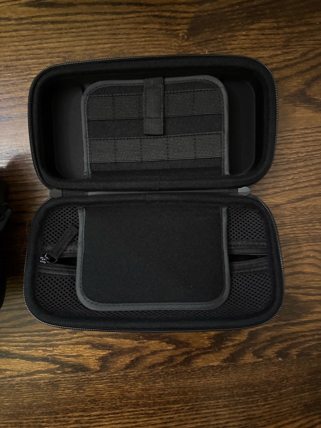 Nintendo Switch Carrying Case - photo 2