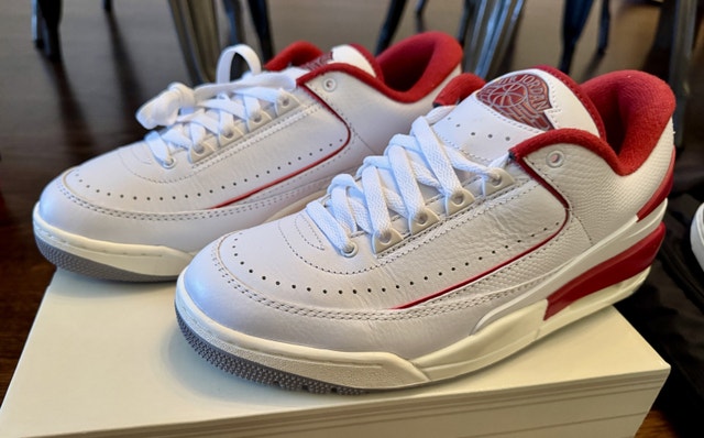 Air Jordan 2/3 'White Varsity Red' Size 8