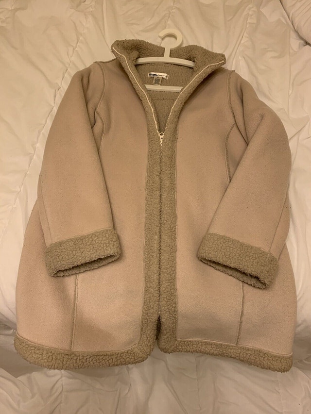 Old Navy Maternity Jacket Size M