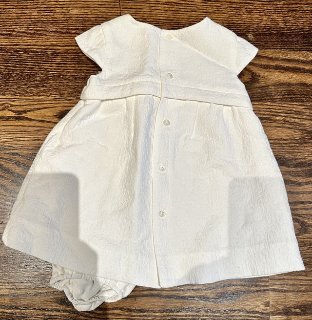 Zara Baby Size 6-9 months White Dress New - photo 2