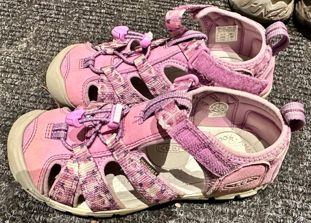 Keen Kids Seacamp Hybrid Water Sandals in Size 2 - photo 2