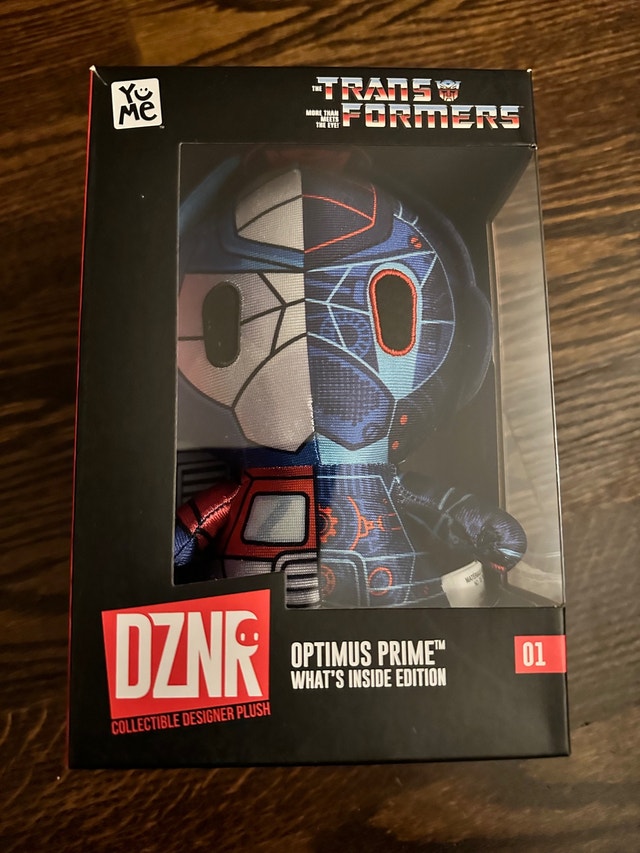 DZNR Collectible Designer Plush Transformers Optimus Prime