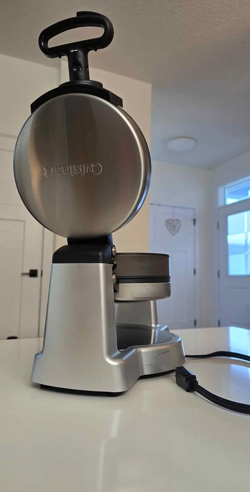 Cuisinart Breakfast Central Waffle & Omelette Maker - photo 4