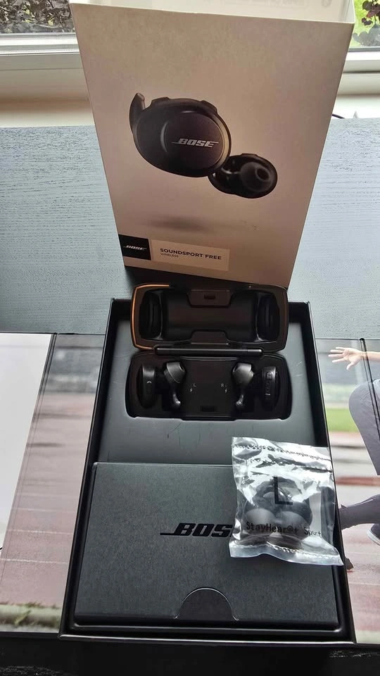 Bose SoundSport Free Wireless Headphones - photo 3