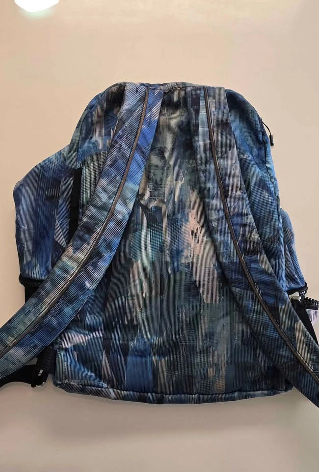 Lululemon Backpack - photo 2
