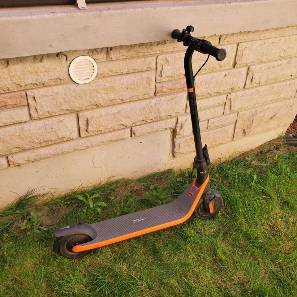 Ninebot eKickScooter C2 - photo 4