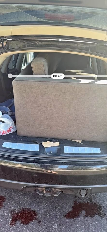 🚚 Couch Pickup & Delivery – Same Day Available