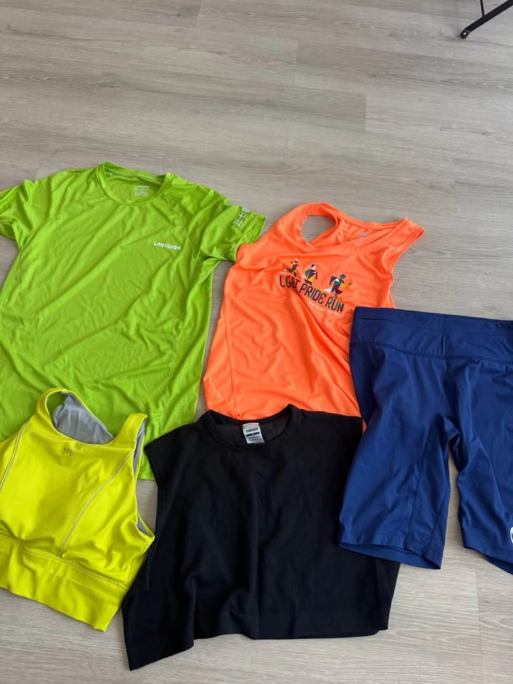 Whole bag of workout clothes-women’s medium - photo 3