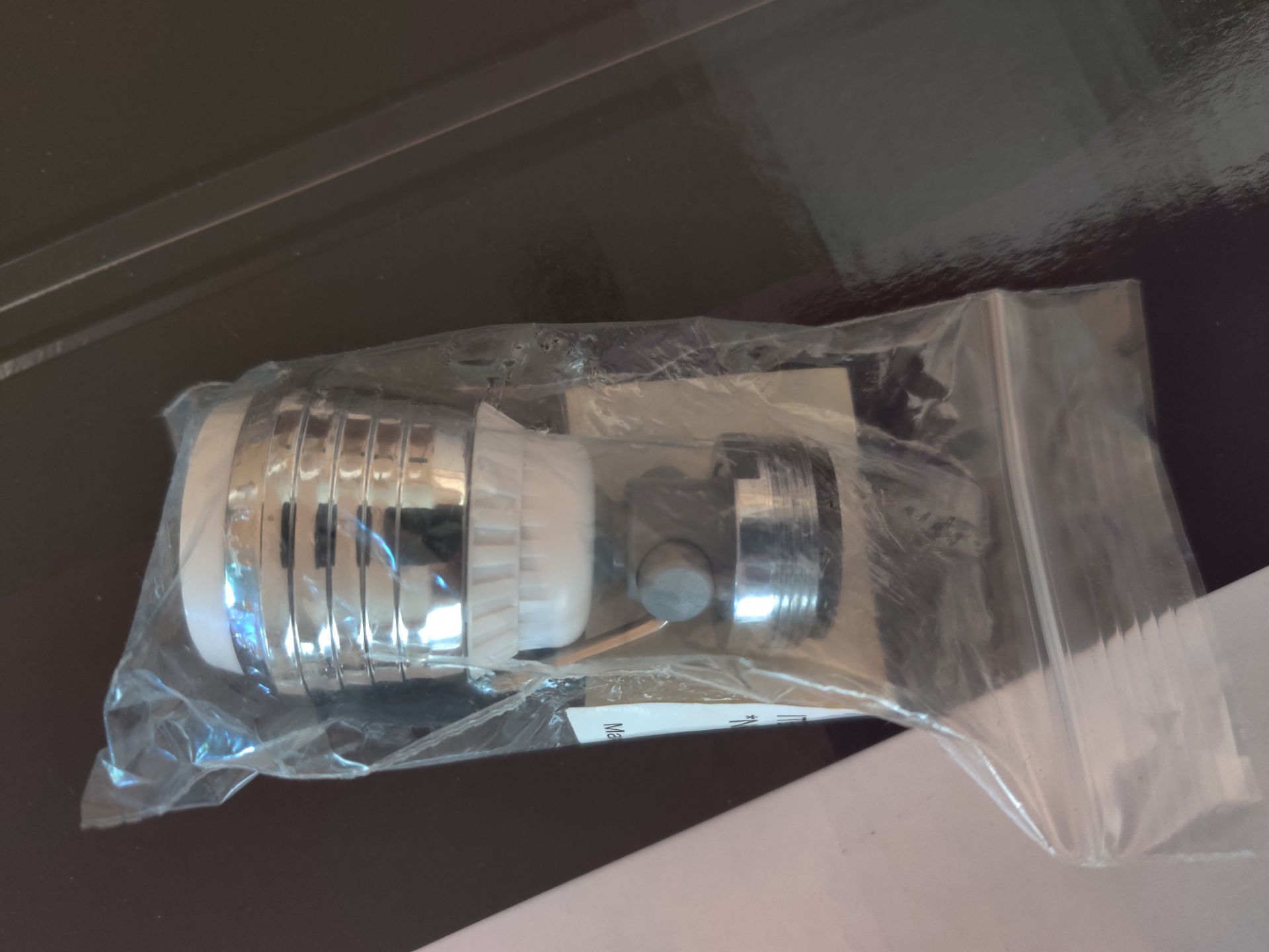 NEW Swivel Faucet Aerator with Adapter