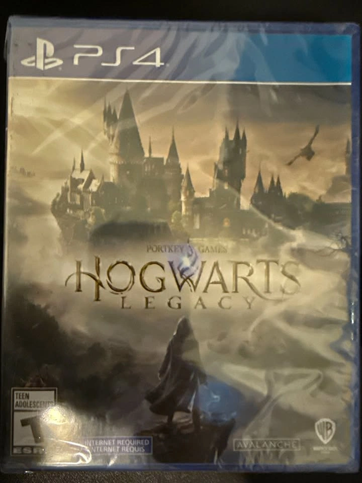Hogwarts Legacy – PS4 – New in Box