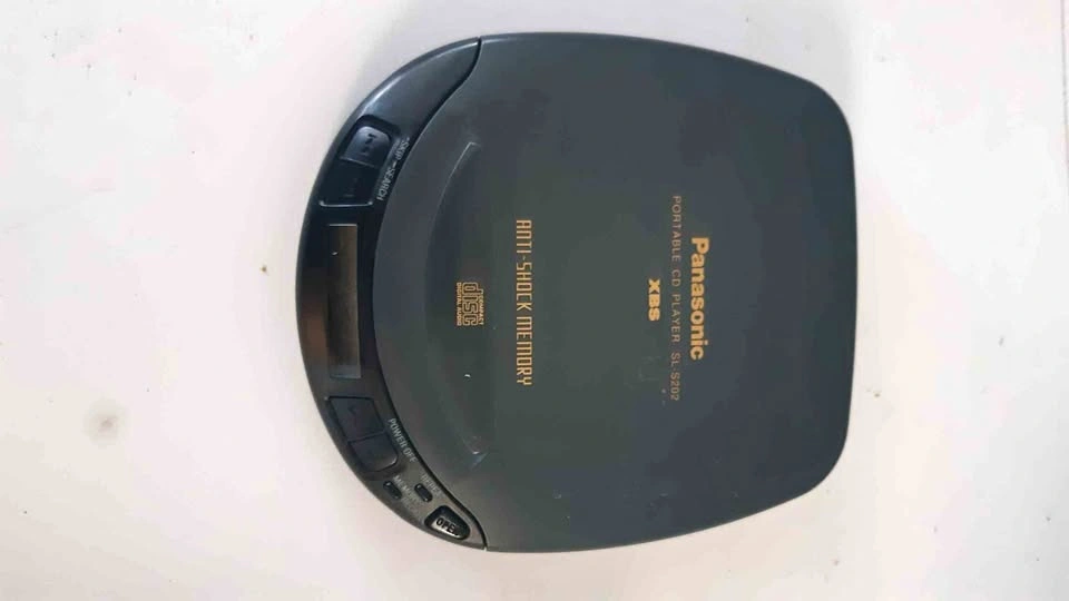 Panasonic SL-S202 Portable CD Player