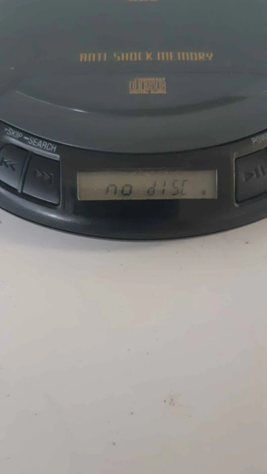 Panasonic SL-S202 Portable CD Player - photo 3
