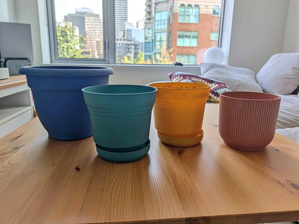 Set of 4 Plant Pots