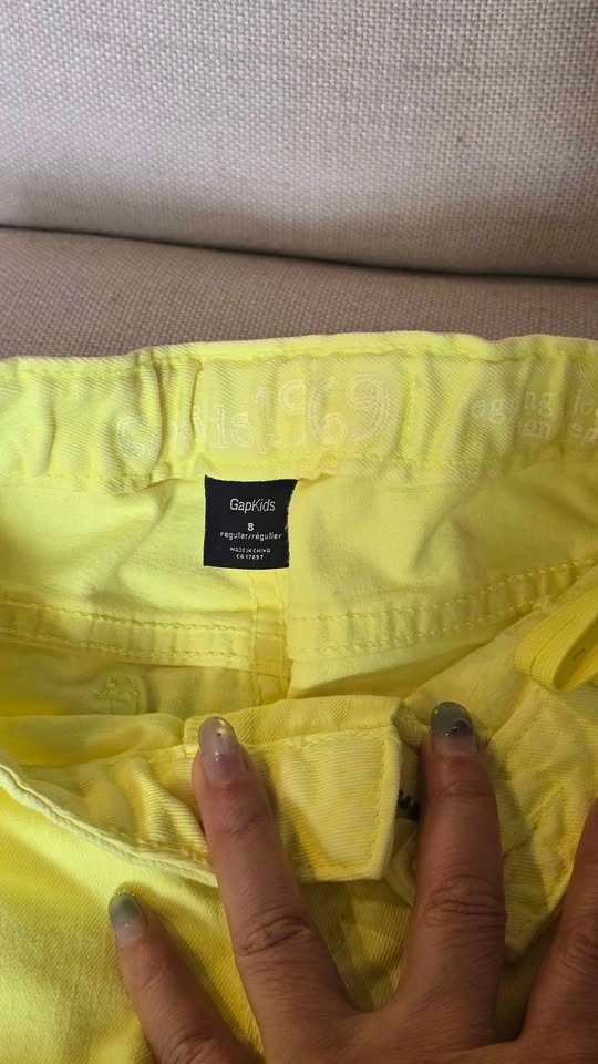 GapKids 1969 Neon Yellow Jeans Size 8 - photo 3