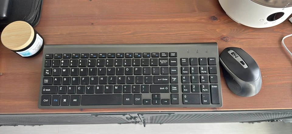 Keyboard (wireless)