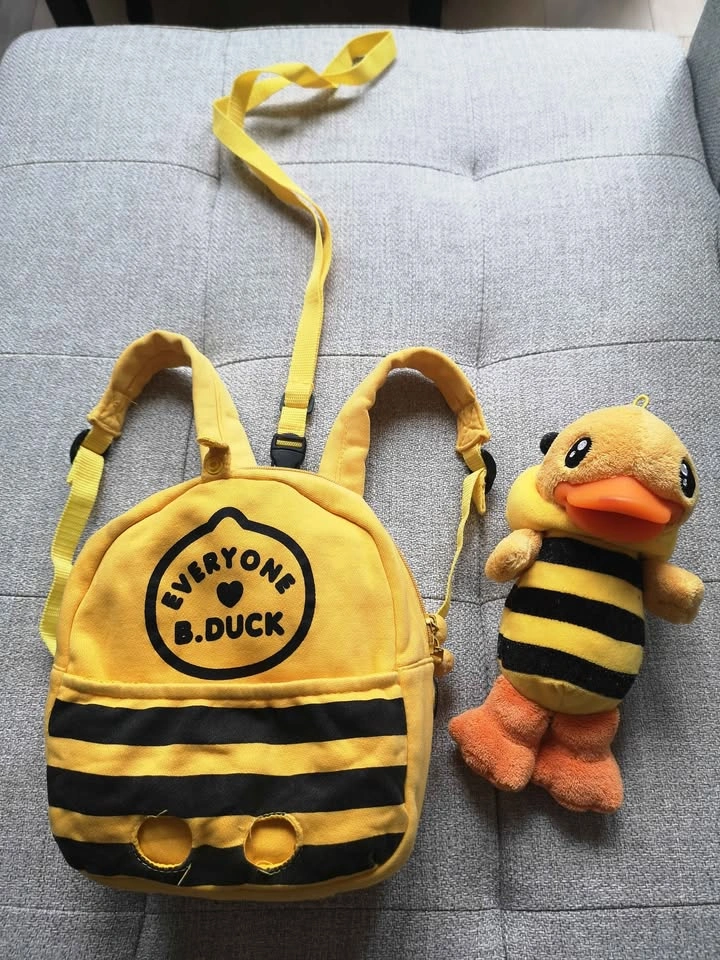 B.Duck kids Backpack with Safety Leash - photo 2