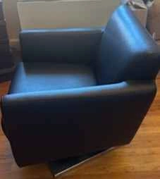 Modern Dellarobbia Leather Swivel Accent Chair – Dark Brown - photo 3